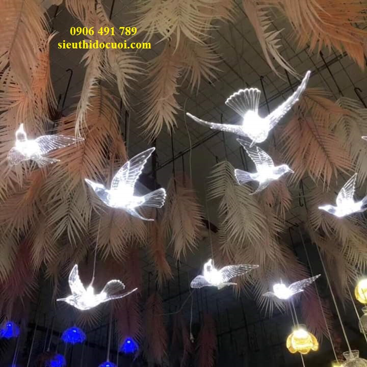 Chim pha lê trong suốt trang trí Chim pha lê trong suốt trang trí