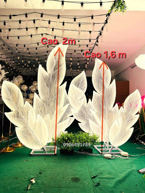 Cụm 3 lá led trang trí Cụm 3 lá led trang trí