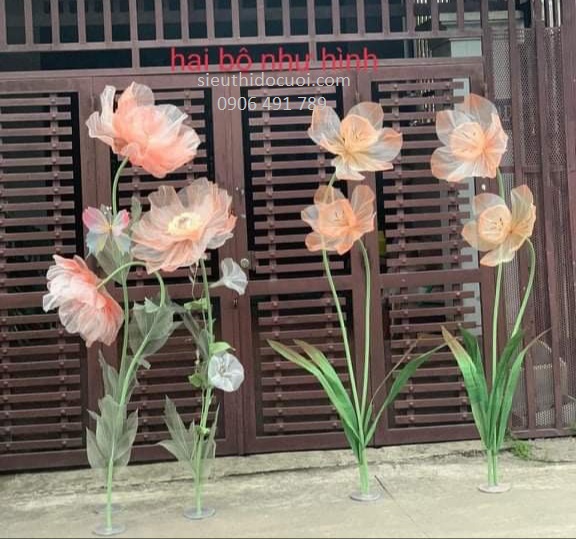 Dẫn lối sân khấu hoa voan Dẫn lối sân khấu hoa voan