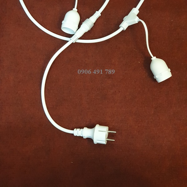 Dây đui đèn E27 dài 10m 20 bóng chống nước trang trí ngoài trời (Đui đúc chữ T) Dây đui đèn E27 dài 10m 20 bóng chống nước trang trí ngoài trời (Đui đúc chữ T)