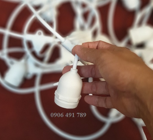 Dây đui đèn E27 dài 10m 20 bóng chống nước trang trí ngoài trời (Đui đúc chữ T) Dây đui đèn E27 dài 10m 20 bóng chống nước trang trí ngoài trời (Đui đúc chữ T)