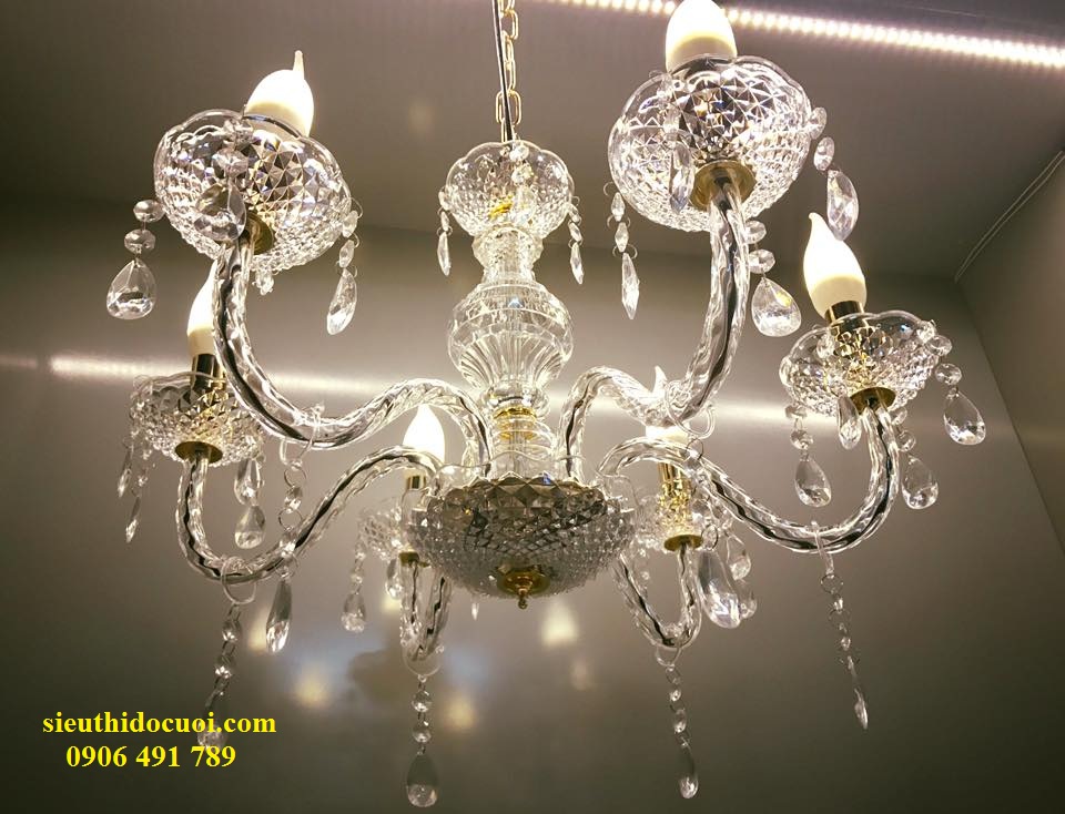 đèn chùm nến 6 nhánh đèn chùm nến 6 nhánh