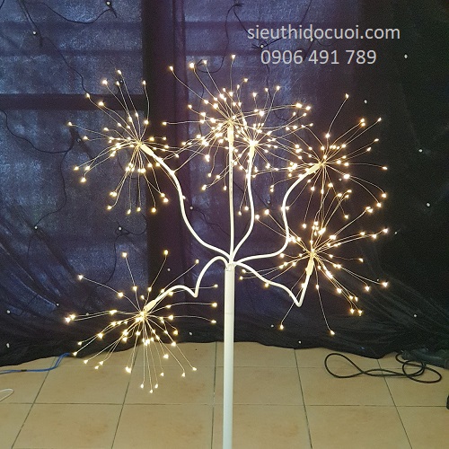 Đèn dẫn lối cây pháo hoa Đèn dẫn lối cây pháo hoa