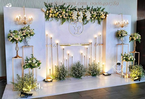 Đèn dẫn lối đám cưới đế ngang 1m Đèn dẫn lối đám cưới đế ngang 1m