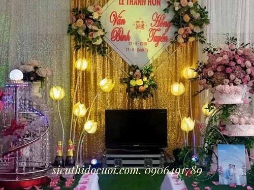 Đèn dẫn lối sân khấu hoa sen Đèn dẫn lối sân khấu hoa sen