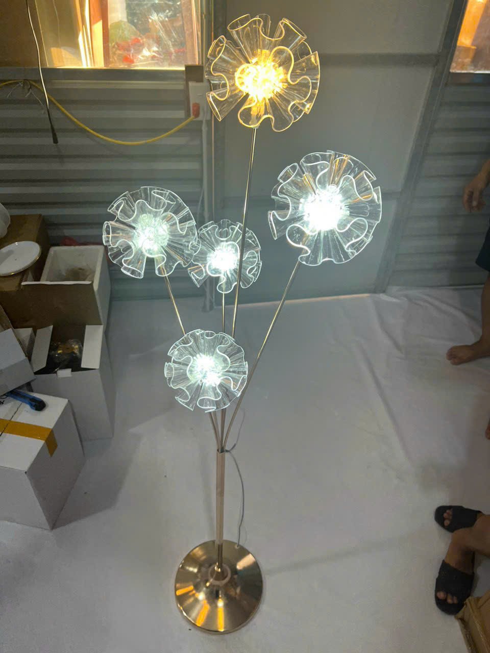 Đèn dẫn lối hoa cẩm tú cầu Đèn dẫn lối hoa cẩm tú cầu
