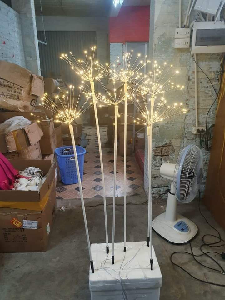 Đèn dẫn lối pháo hoa Đèn dẫn lối pháo hoa