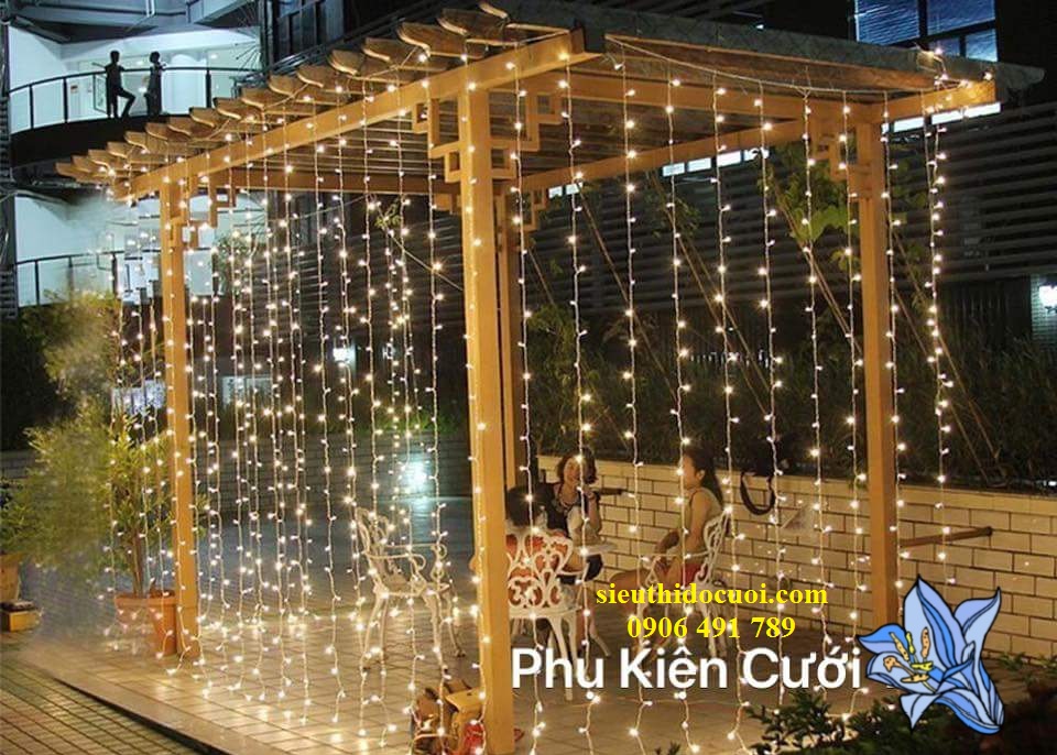 Dây led hiệu ứng mưa rơi, thác đổ Dây led hiệu ứng mưa rơi, thác đổ