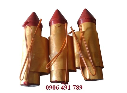 Pháo hỏa tiễn, pháo chuột Pháo hỏa tiễn, pháo chuột
