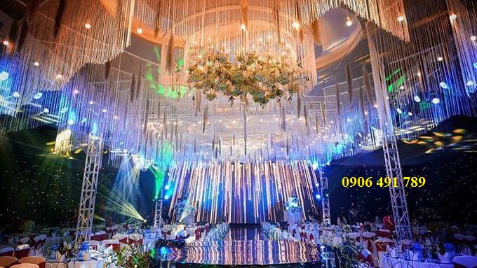 Rèm sợi chỉ trang trí đám cưới Rèm sợi chỉ trang trí đám cưới