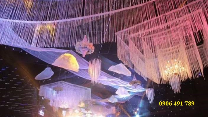 Rèm sợi chỉ trang trí đám cưới Rèm sợi chỉ trang trí đám cưới