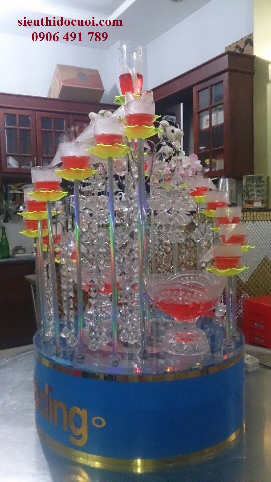 Tháp ly champagne mẫu TL-8 Tháp ly champagne mẫu TL-8