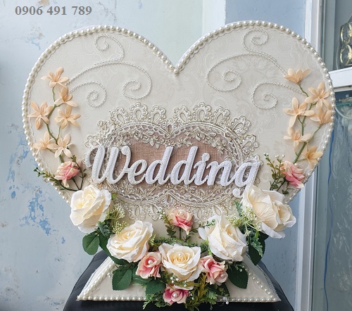 Thùng tiền cưới hình trái tim Thùng tiền cưới hình trái tim