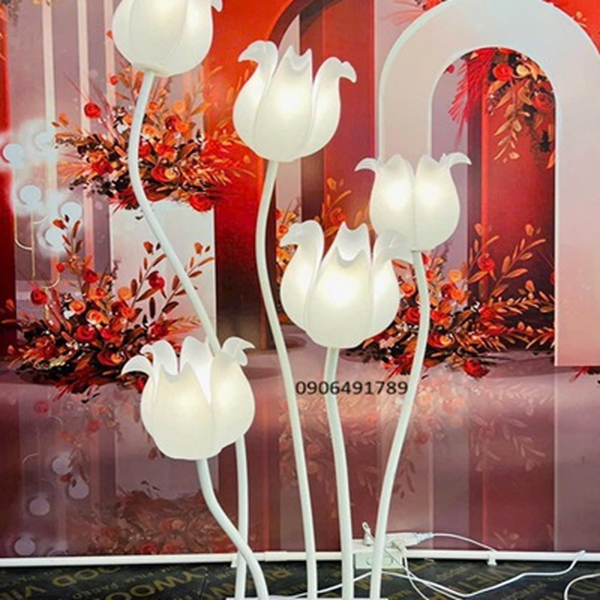 Đèn dẫn lối hoa linh lan