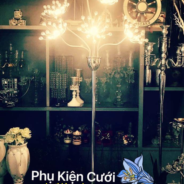 Đèn trang trí đám cưới hoa bồ công anh