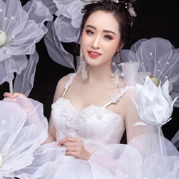 Hoa voan đám cưới