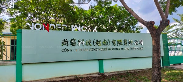 Bảng hiệu alu chữ nổi inox | Đặt thi công quảng cáo