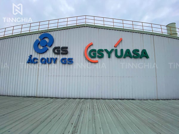 Bảng hiệu chữ nổi Alu gắn nhà xưởng, nhà máy công ty