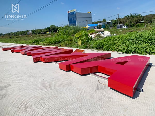 Chữ nổi inox sơn - Chữ inox màu theo thương hiệu