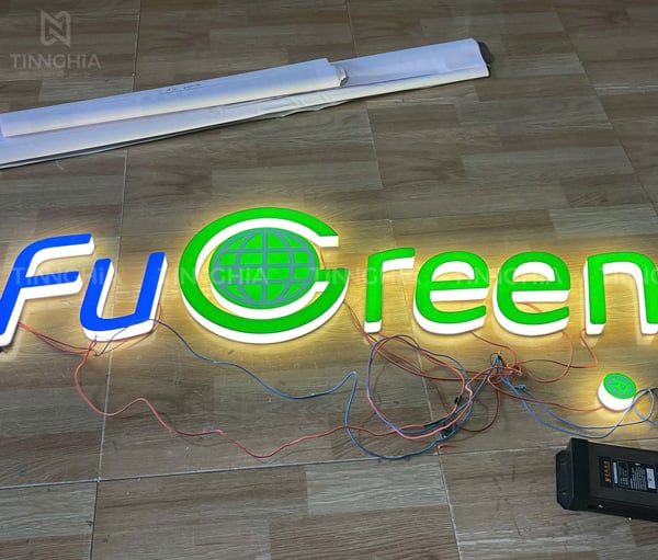 Chữ nổi Mica đèn LED làm bảng hiệu, biển decor