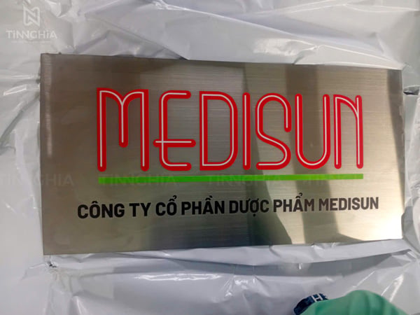 In UV quảng cáo là gì? Khi nào nên sử dụng?