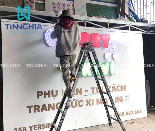 QUY TRÌNH THI CÔNG BẢNG HIỆU CHUYÊN NGHIỆP | Làm Nội Thất Trọn Gói