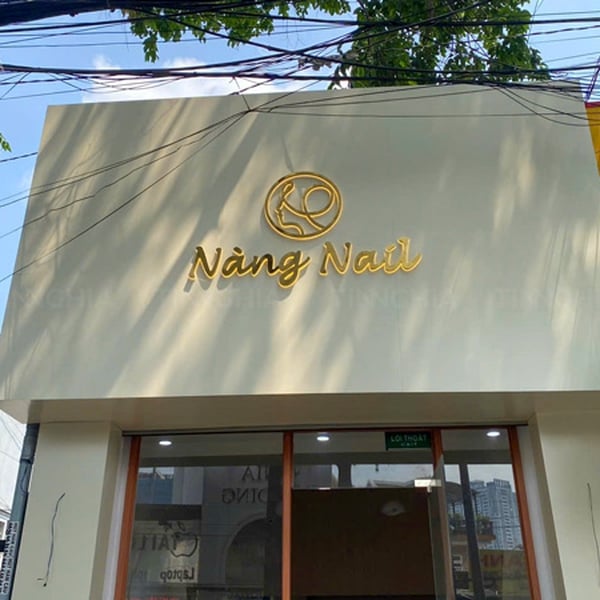 Bảng hiệu alu chữ nổi inox