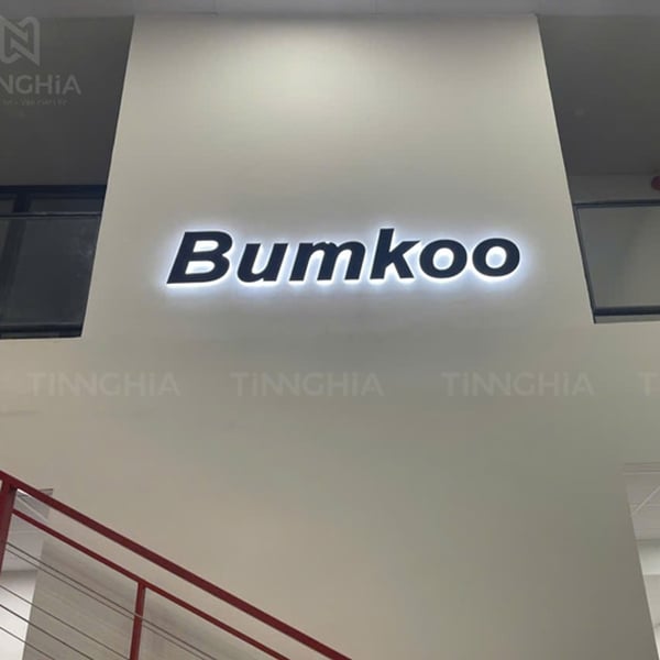 Chữ nổi Mica đèn LED làm bảng hiệu, biển decor