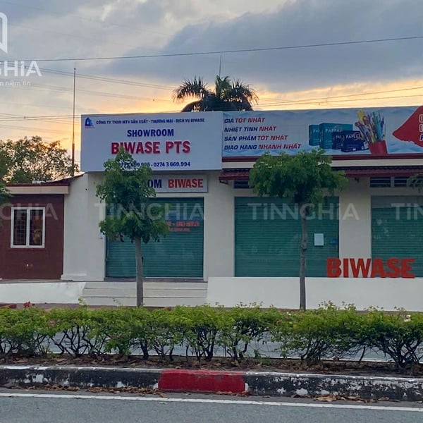 TOP MẪU BẢNG HIỆU SHOWROOM ĐẸP