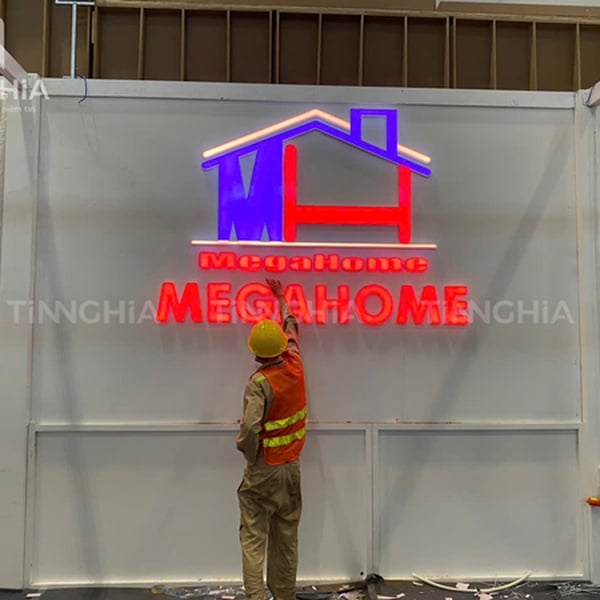 Chữ nổi Mica đèn LED làm bảng hiệu, biển decor