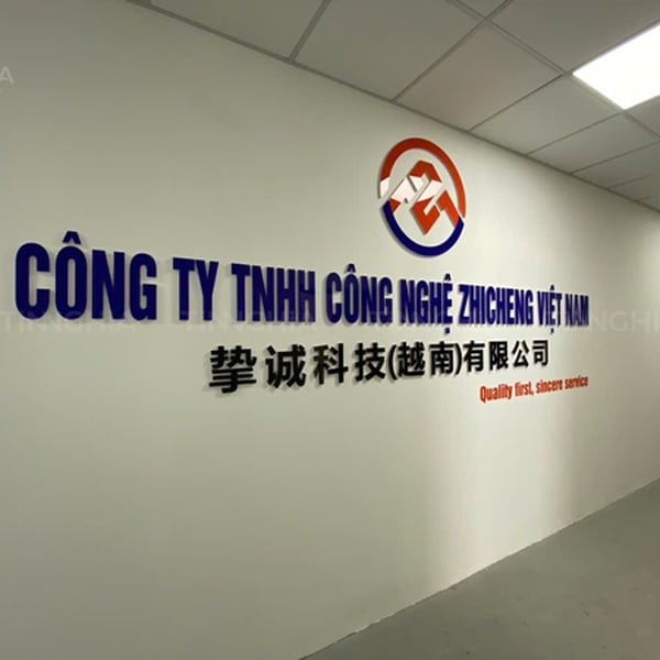 Chữ nổi mica làm bảng hiệu, logo doanh nghiệp