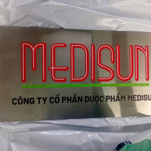In UV quảng cáo là gì? Khi nào nên sử dụng?