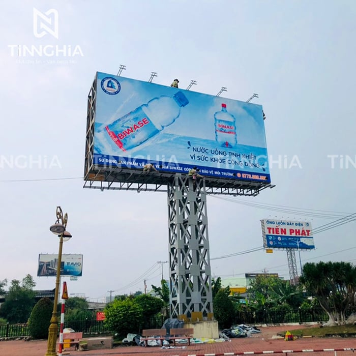 Thi công Pano ngoài trời Bình Dương