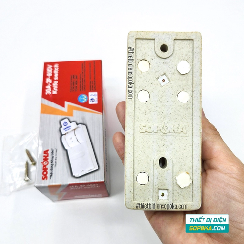 Cầu Dao Đế Sứ 1 Pha 30A 2P 600V D5H SOPOKA