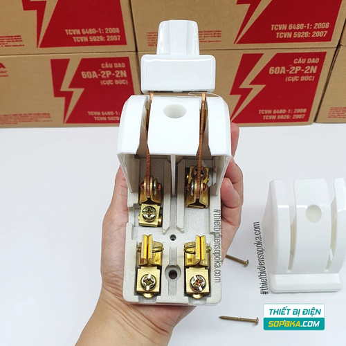 Cầu Dao Đảo Đế Sứ 1 Pha 60A 2P 600V 2N D22 SOPOKA