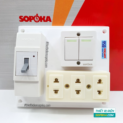 Bảng Điện 2 Công Tắc 3 Lỗ Cắm 2200W 10A BS6 SOPOKA