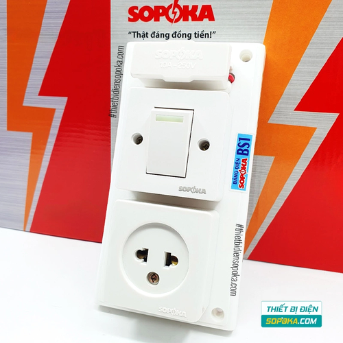 Bảng Điện 1 Công Tắc 1 Lỗ Cắm Có Cầu Chì 2200W 10A BS1 SOPOKA