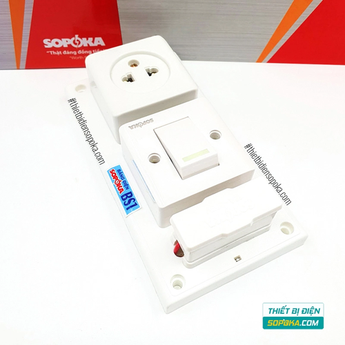 Bảng Điện 1 Công Tắc 1 Lỗ Cắm Có Cầu Chì 2200W 10A BS1 SOPOKA