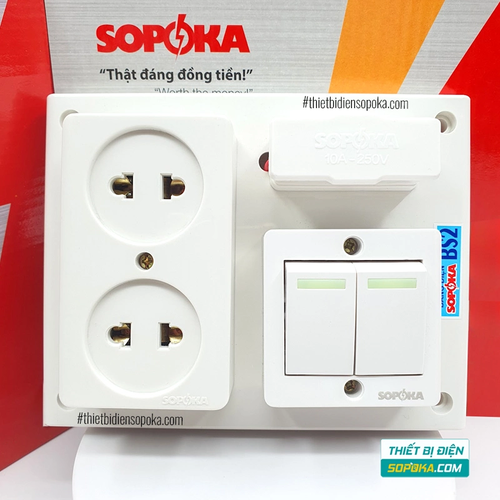 Bảng Điện 2 Công Tắc 2 Lỗ Cắm 2200W 10A BS2 SOPOKA