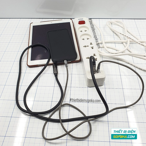 Ổ Cắm Điện 4 Lỗ Sạc Nhanh USB Type-C Lõi Sứ 2200W 10A 250V 4C2 SOPOKA