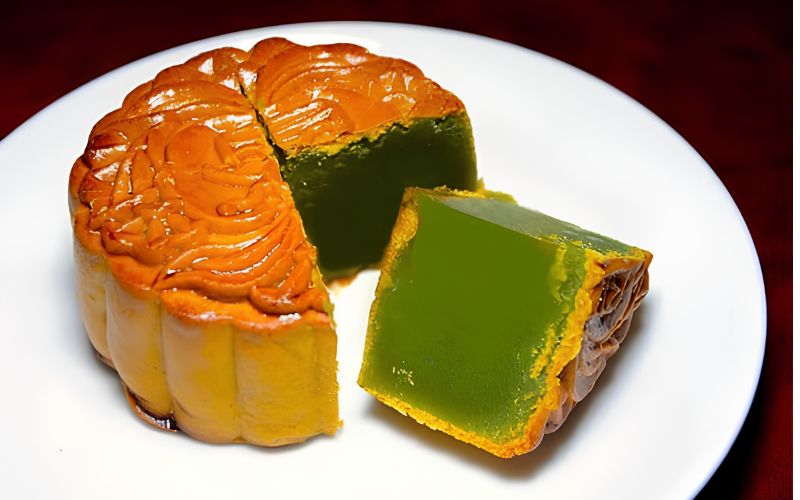 Bánh Trung thu nhân đậu xanh