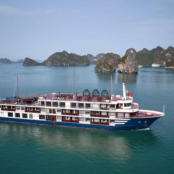 Du Thuyền Aqua of the Seas