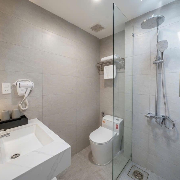 Bán khách sạn mặt tiền Phạm Đình Toái, Phường Xuân Hoà, Quận 3