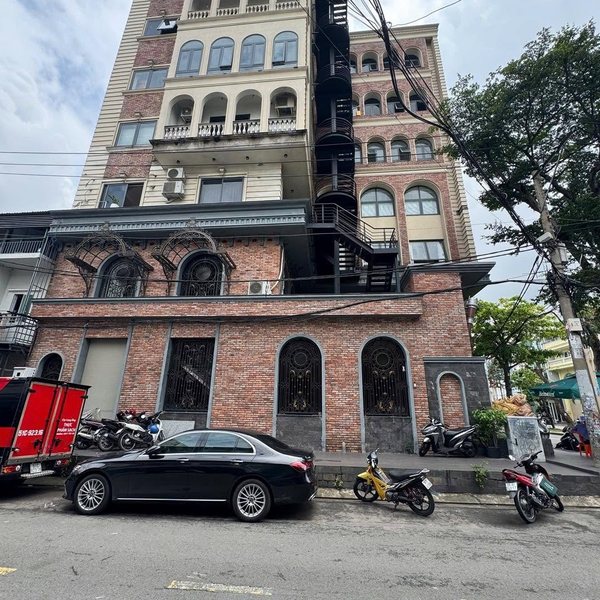 Bán toà nhà mặt tiền đường số 7, Phường Tân Hưng, Quận 7.