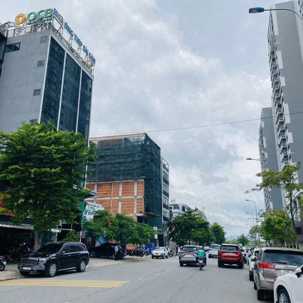 Bán đất mặt tiền Tạ Hiện, P. Thạnh Mỹ Lợi, Quận 2