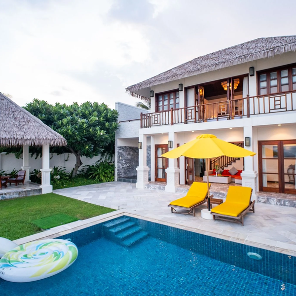 BEACH-FRONT POOL VILLA - AllezBoo Beach Resort & Spa - Phan Thiết