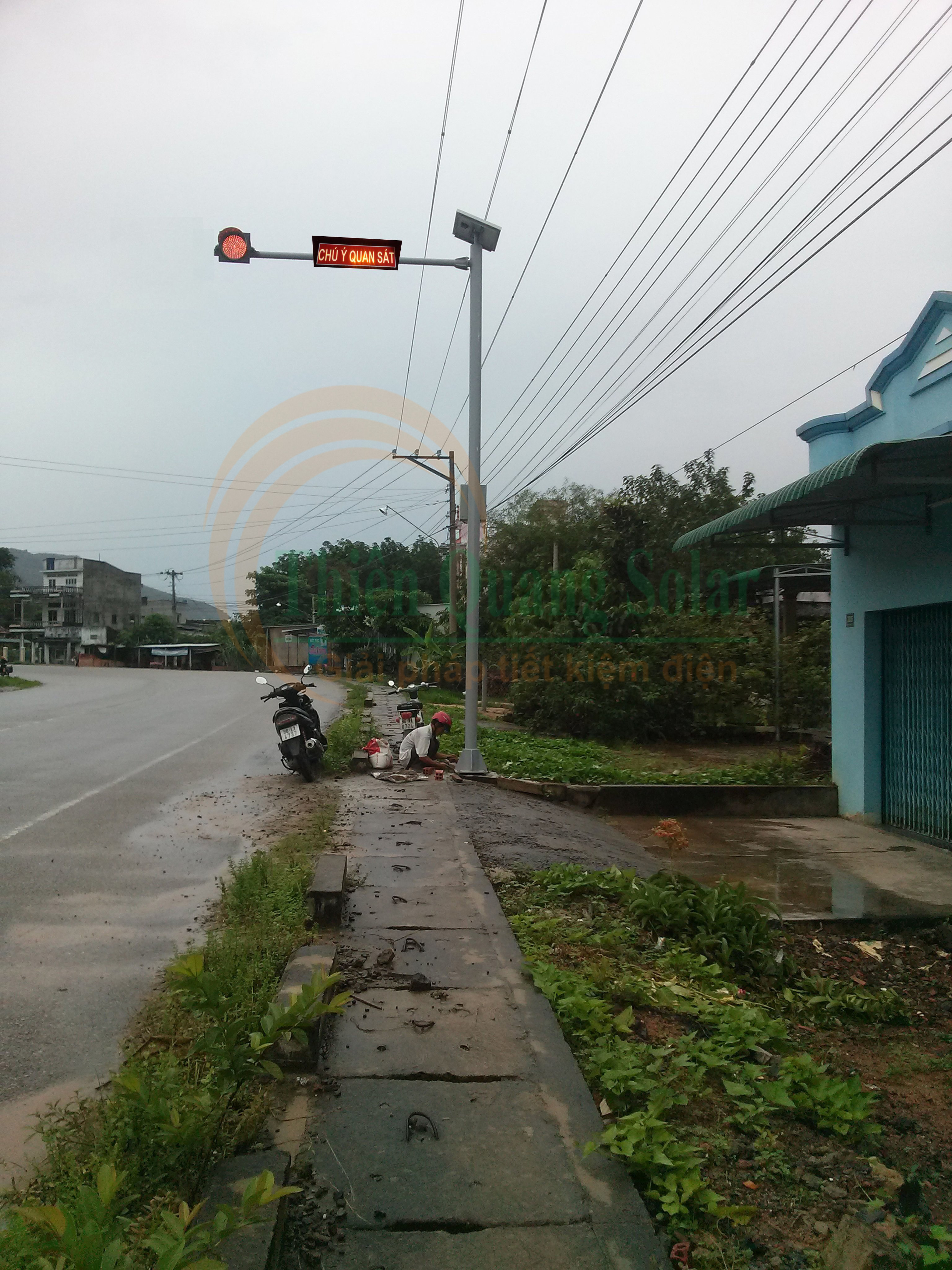 Bảng đèn LED Chú Ý Quan Sát