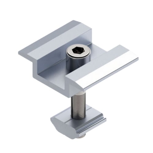 Kẹp giữa tấm pin năng lượng mặt trời