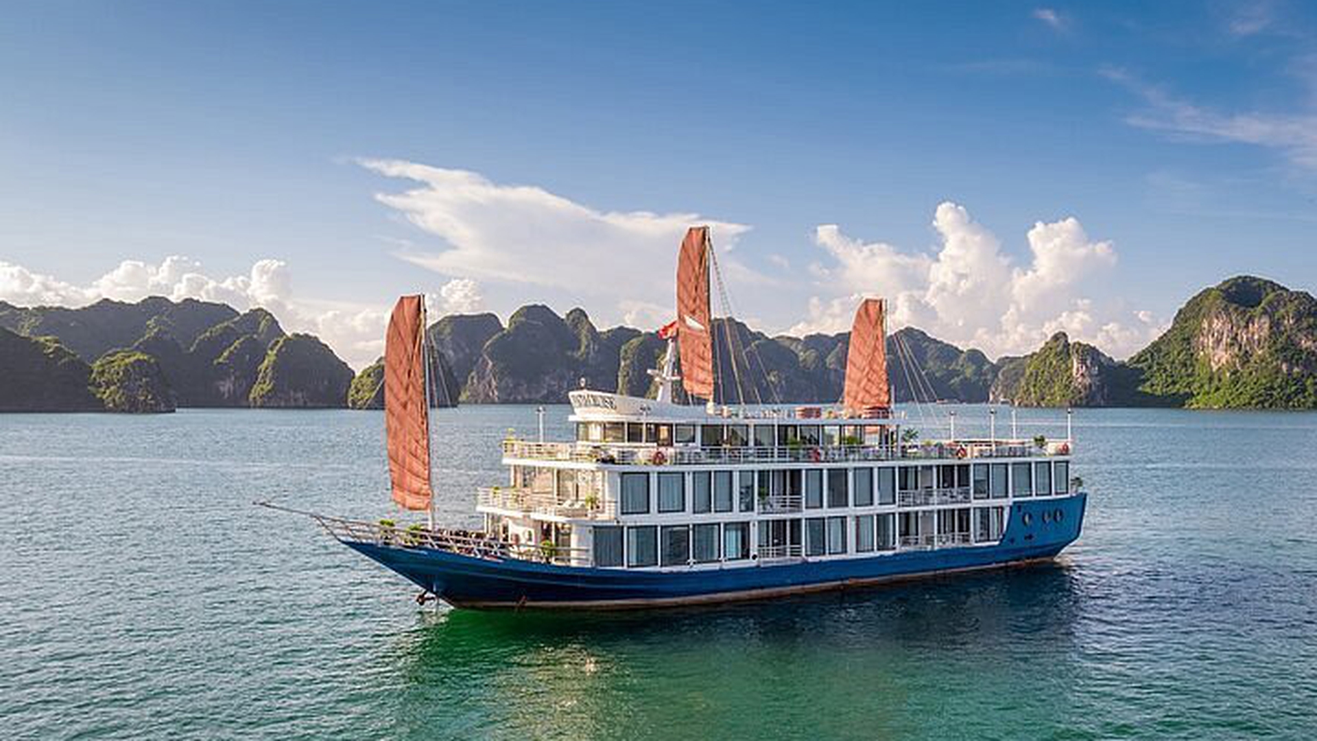 Du Thuyền Le Journey Premium