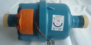 Đồng hồ nước quay ngược